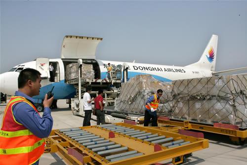 如何選擇亞馬遜FBA頭程和貨運